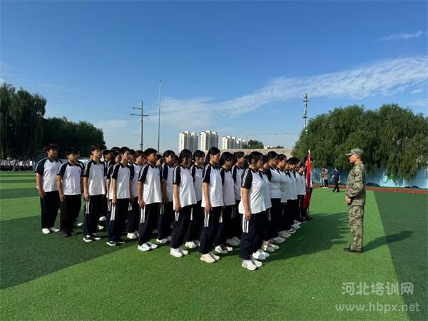 石家庄白求恩医学院新生军训